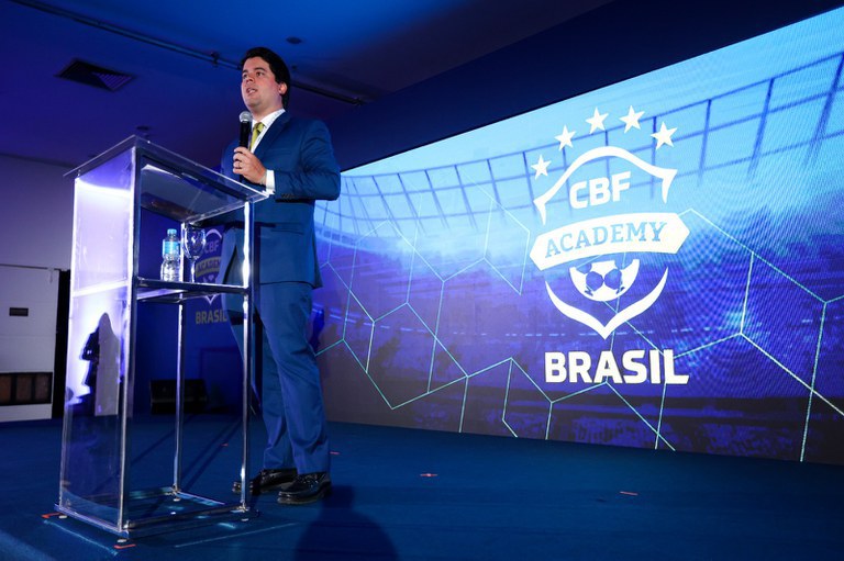 Ministro do Esporte destaca avanços e iniciativas do governo para o futebol durante evento da CBF