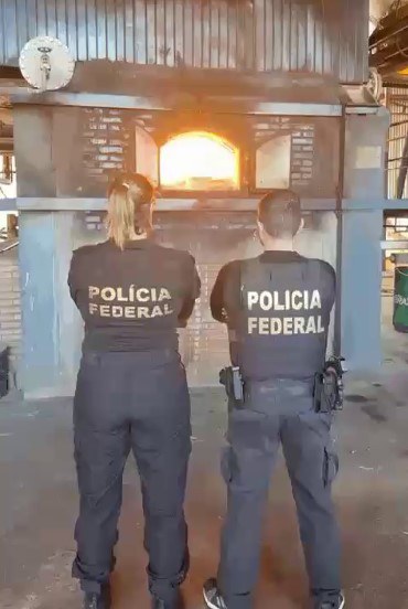PF incinera mais de 3,6 toneladas de drogas em Cascavel