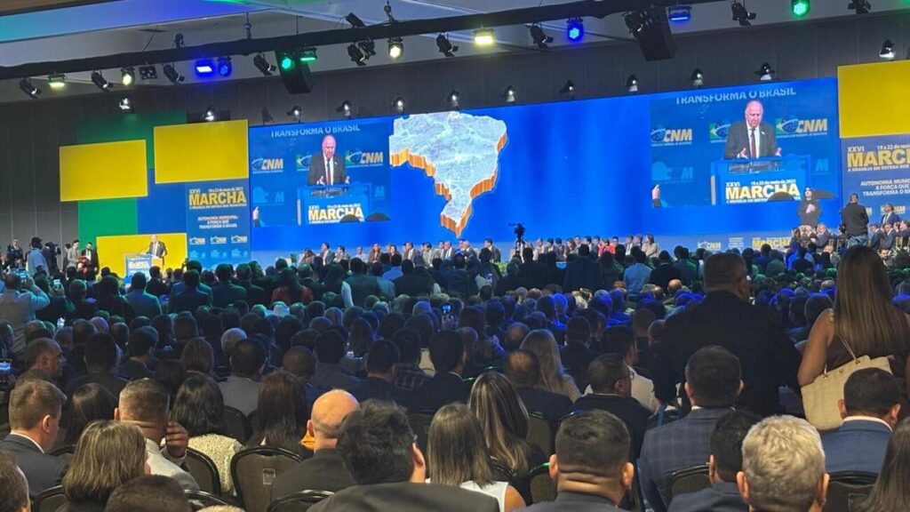 CNM cobra mais apoio a municípios na Marcha a Brasília
