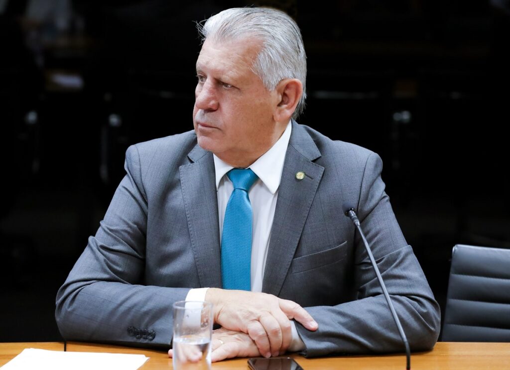 Deputado Dilceu Sperafico apoia PEC que estimula consórcios públicos entre municípios
